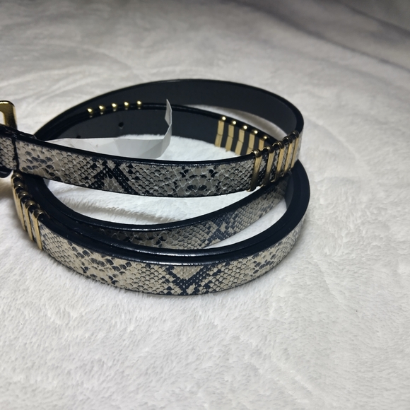 Black and Cream Snake Print Belt - Picture 2 of 7